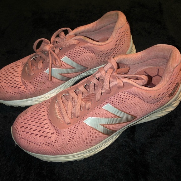 New Balance Shoes - New Balance • Women’s Athletic Running Shoes